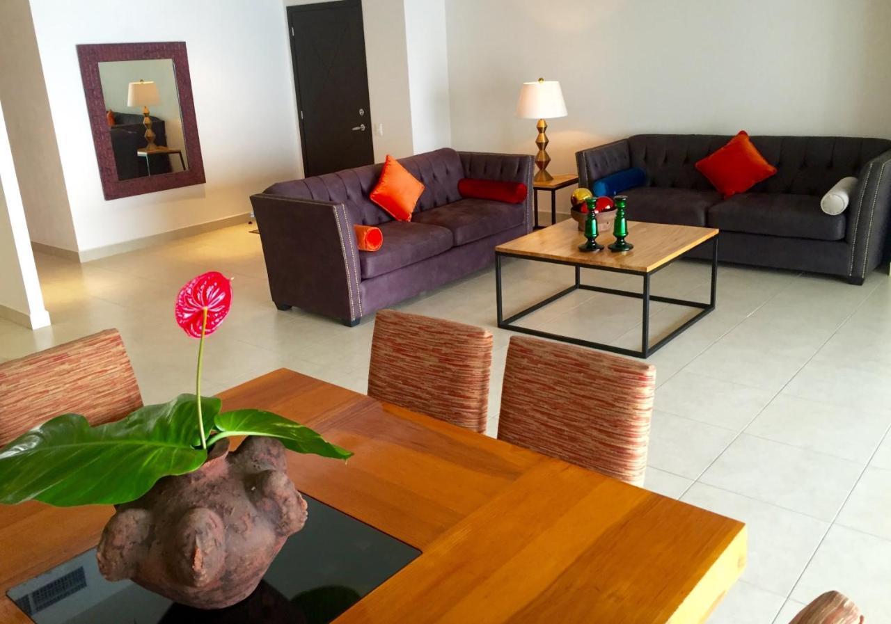 Apartamentos Grand Venetian Puerto Vallarta Exterior foto